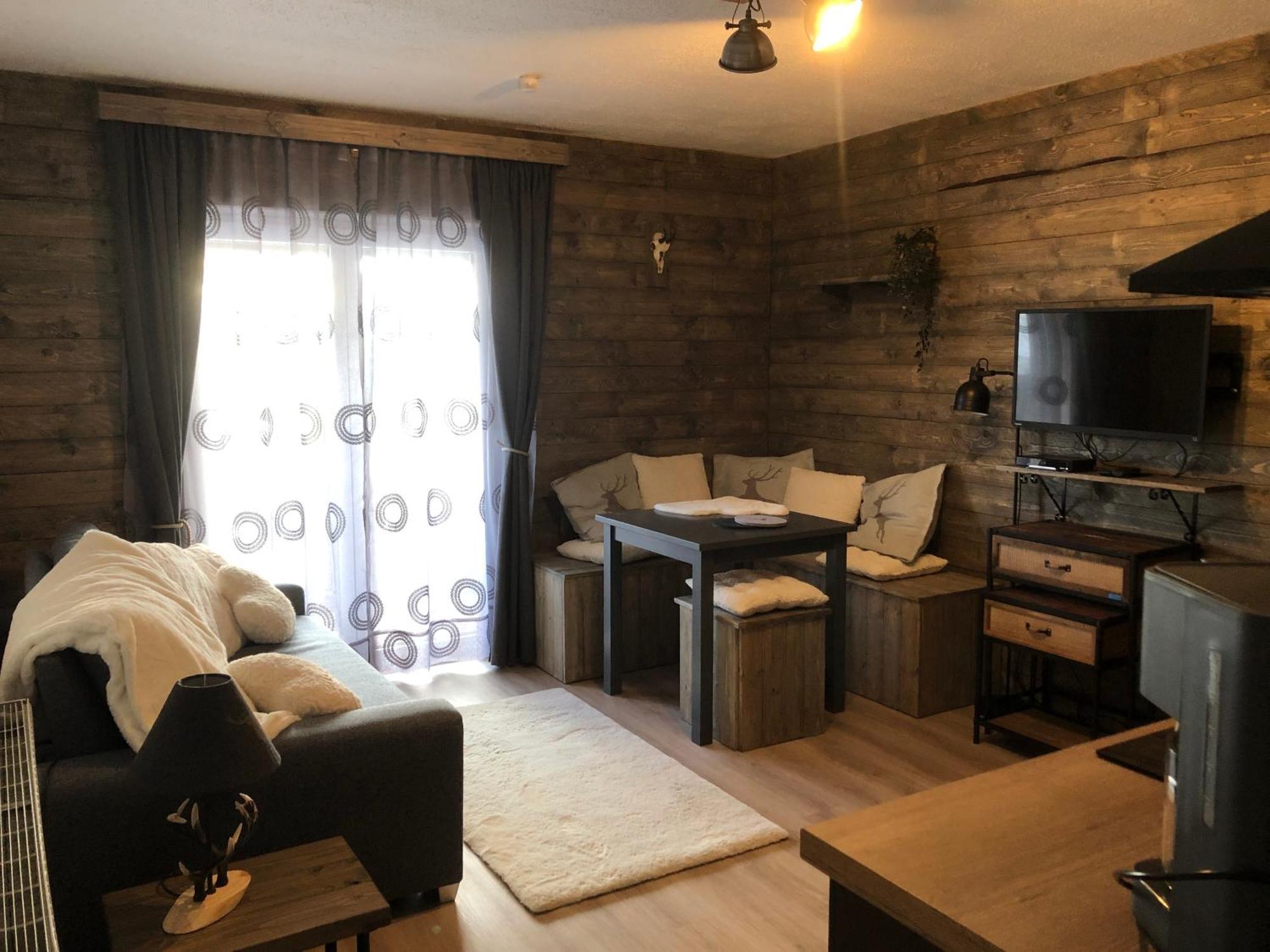 Appartement Zirbenduft Ferienhaus Fuenf Sinne Döbriach Εξωτερικό φωτογραφία